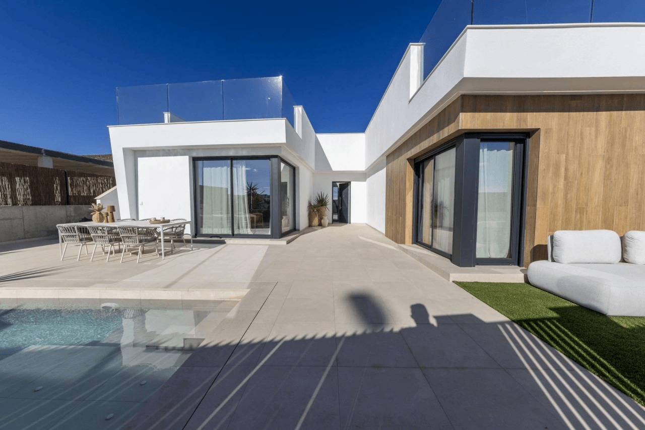 Villa à la vente à Baños Y Mendigo
