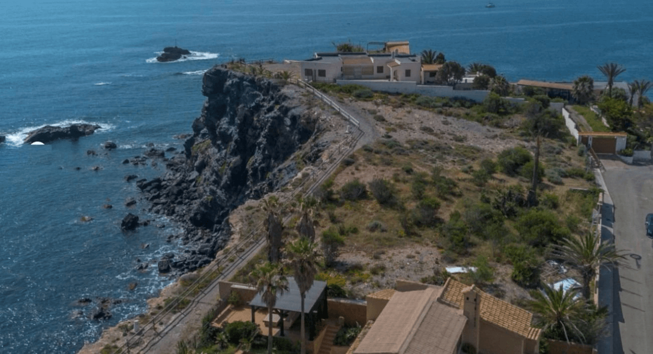 Villa till försäljning i Cabo De Palos