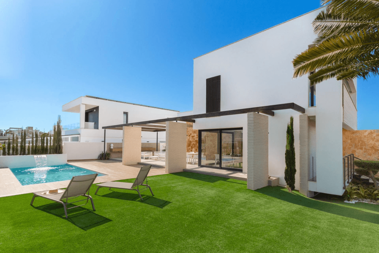 Villa till försäljning i Orihuela Costa
