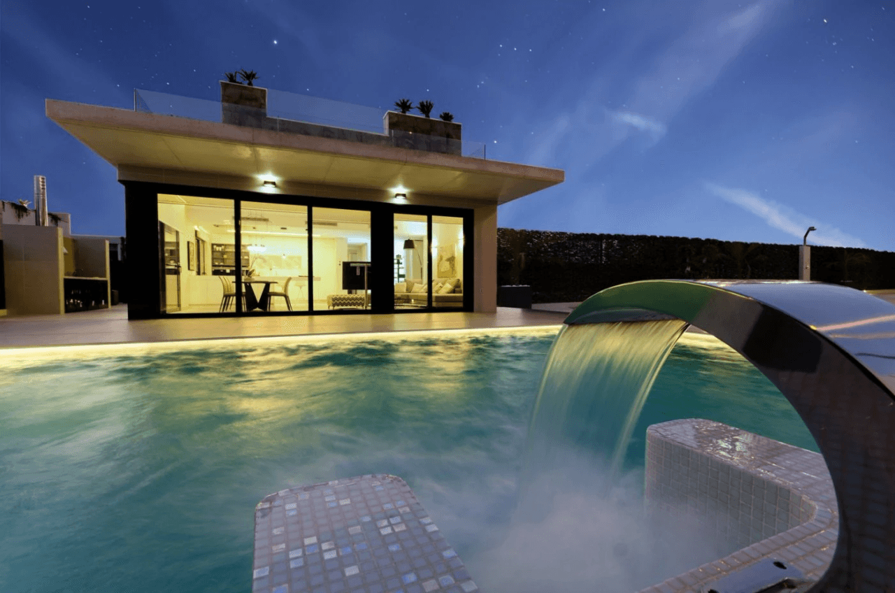 Villa till försäljning i Orihuela Costa