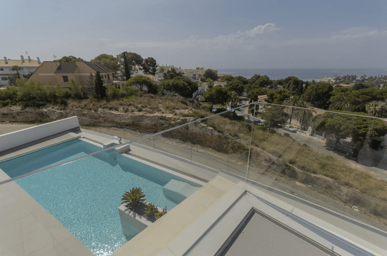 Villa till försäljning i Orihuela Costa