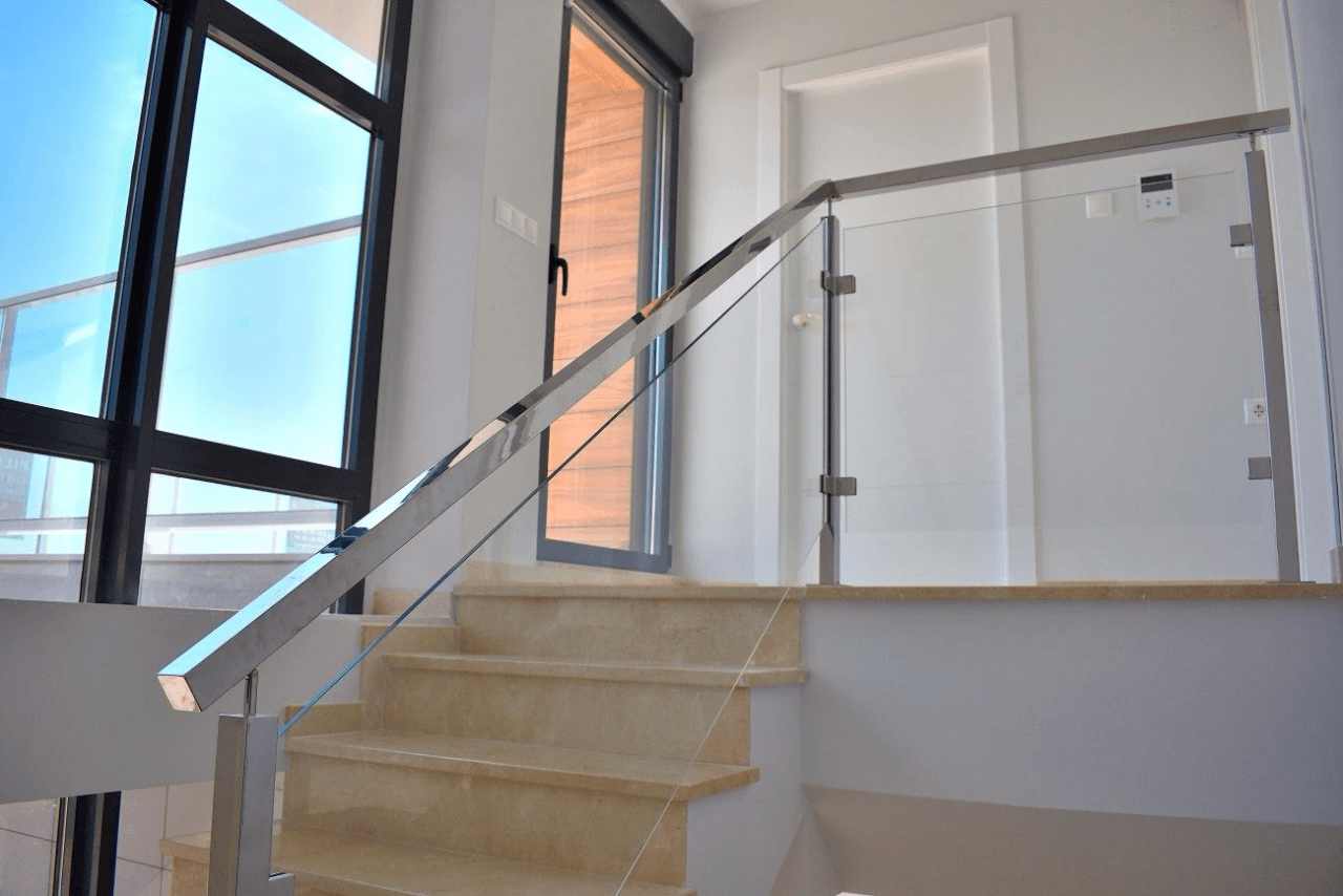 Villa till försäljning i Finestrat