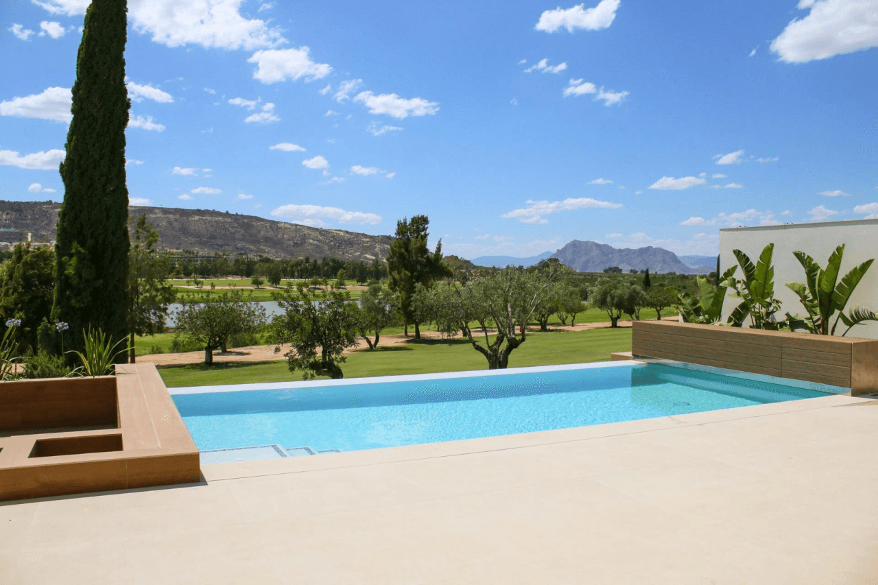 Villa til salg i Algorfa